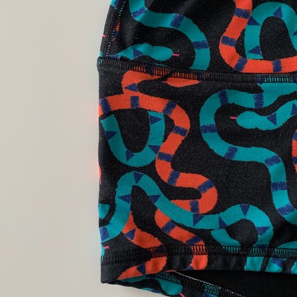 OG shorts 🪱 RARE - Picture 3 of 4